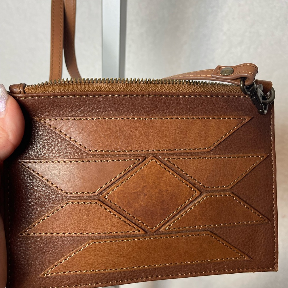 STS Ranchwear Brown Leather Crossbody Bag